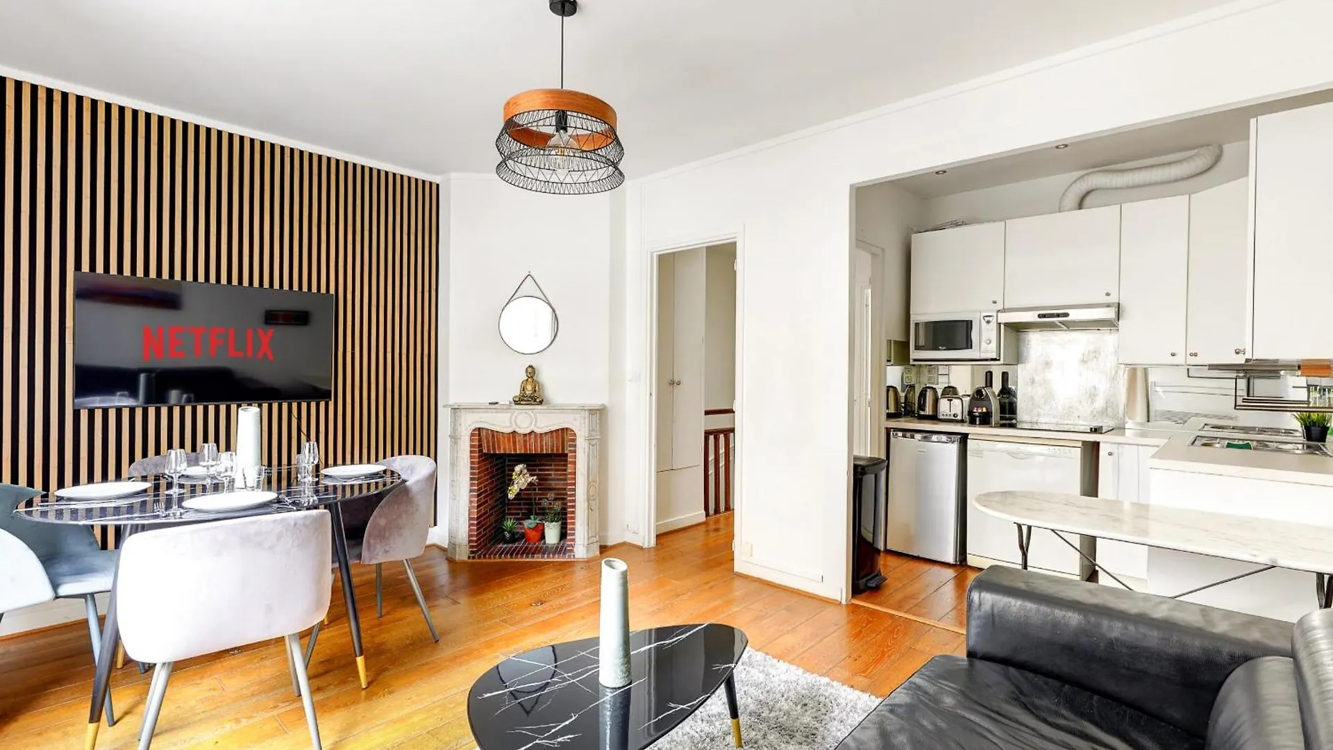 Apartment Sur Les Champs Elysees *